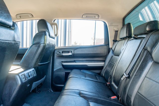 2021 Toyota Tundra SR5 CREWMAX 4X4 W/ UPGRADES / 1-OWNER | Austin, TX | Rocky Mountain Truck Stop Austin 2021 Toyota Tundra SR5 CREWMAX 4X4 W/ UPGRADES / 1-OWNER | Austin, TX | Rocky Mountain Truck Stop Austin