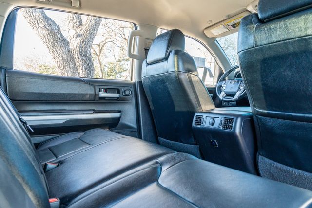 2021 Toyota Tundra SR5 CREWMAX 4X4 W/ UPGRADES / 1-OWNER | Austin, TX | Rocky Mountain Truck Stop Austin 2021 Toyota Tundra SR5 CREWMAX 4X4 W/ UPGRADES / 1-OWNER | Austin, TX | Rocky Mountain Truck Stop Austin