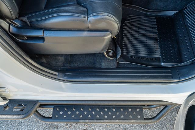 2021 Toyota Tundra SR5 CREWMAX 4X4 W/ UPGRADES / 1-OWNER | Austin, TX | Rocky Mountain Truck Stop Austin 2021 Toyota Tundra SR5 CREWMAX 4X4 W/ UPGRADES / 1-OWNER | Austin, TX | Rocky Mountain Truck Stop Austin