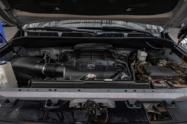 2021 Toyota Tundra SR5 CEMENT RC Lift 35" Nitto ARB BUMPER TX Truck | Dallas, TX | East Dallas Diesel 2021 Toyota Tundra SR5 CEMENT RC Lift 35" Nitto ARB BUMPER TX Truck | Dallas, TX | East Dallas Diesel