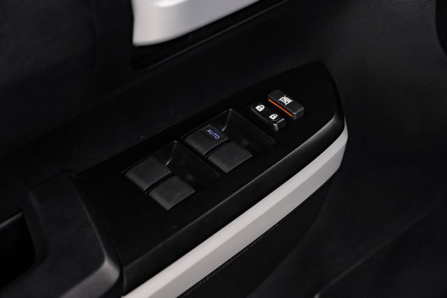 2021 Toyota Tundra SR5 CrewMax 4WD TSS Pkg OneOwner | Dallas, TX | Stevens Motor Company LLC 2021 Toyota Tundra SR5 CrewMax 4WD TSS Pkg OneOwner | Dallas, TX | Stevens Motor Company LLC