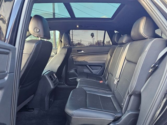 2021 Volkswagen Atlas Cross Sport V6 SE | Brownsville TX | English Motors 2021 Volkswagen Atlas Cross Sport V6 SE | Brownsville TX | English Motors