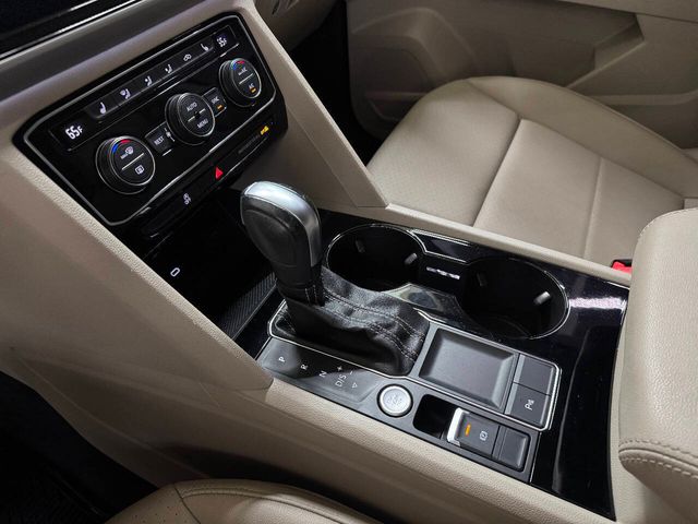 2021 Volkswagen Atlas V6 SEL R-Line | Houston, TX | Houston Auto Credit 2021 Volkswagen Atlas V6 SEL R-Line | Houston, TX | Houston Auto Credit