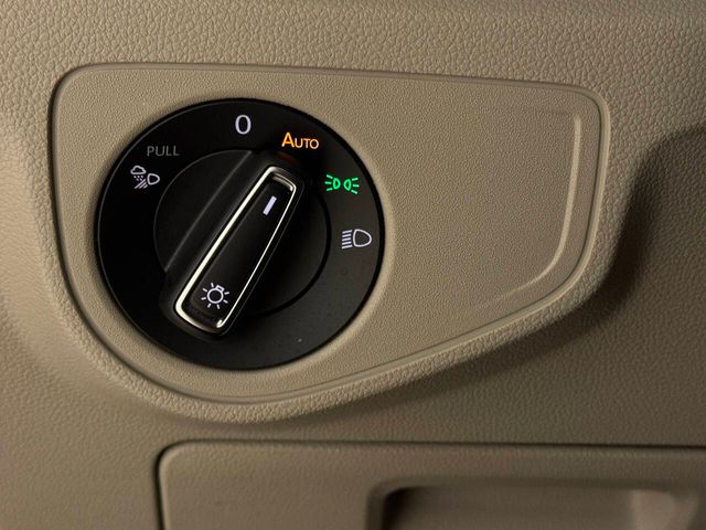 2021 Volkswagen Atlas V6 SEL R-Line | Houston, TX | Houston Auto Credit 2021 Volkswagen Atlas V6 SEL R-Line | Houston, TX | Houston Auto Credit