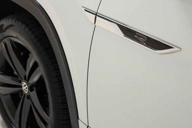 2021 Volkswagen Atlas V6 SEL R-Line | Houston, TX | Houston Auto Credit 2021 Volkswagen Atlas V6 SEL R-Line | Houston, TX | Houston Auto Credit