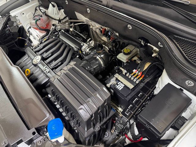 2021 Volkswagen Atlas V6 SEL R-Line | Houston, TX | Houston Auto Credit 2021 Volkswagen Atlas V6 SEL R-Line | Houston, TX | Houston Auto Credit