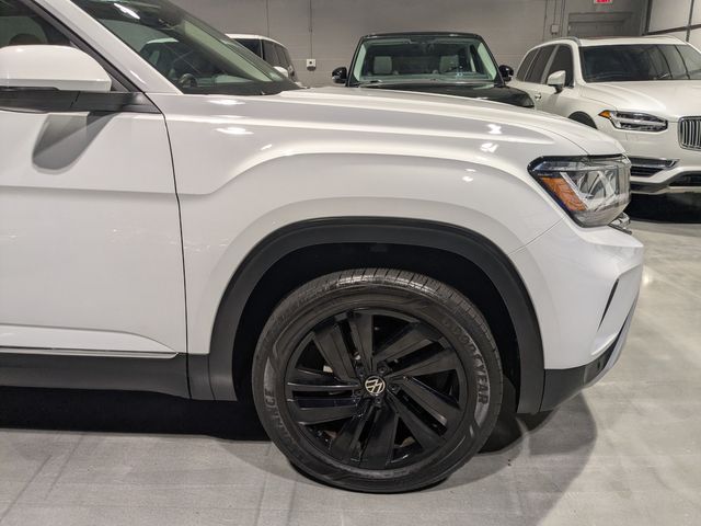 2021 Volkswagen Atlas V6 SEL 4Motion | Lake Forest IL | Executive Motor Carz 2021 Volkswagen Atlas V6 SEL 4Motion | Lake Forest IL | Executive Motor Carz