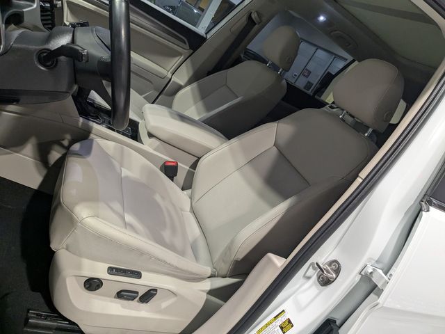 2021 Volkswagen Atlas V6 SEL 4Motion | Lake Forest IL | Executive Motor Carz 2021 Volkswagen Atlas V6 SEL 4Motion | Lake Forest IL | Executive Motor Carz