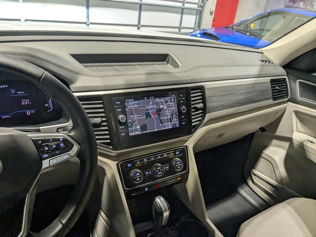 2021 Volkswagen Atlas V6 SEL 4Motion | Lake Forest IL | Executive Motor Carz