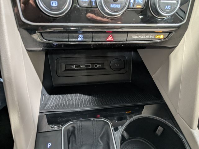 2021 Volkswagen Atlas V6 SEL 4Motion | Lake Forest IL | Executive Motor Carz 2021 Volkswagen Atlas V6 SEL 4Motion | Lake Forest IL | Executive Motor Carz