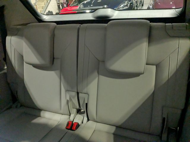 2021 Volkswagen Atlas V6 SEL 4Motion | Lake Forest IL | Executive Motor Carz