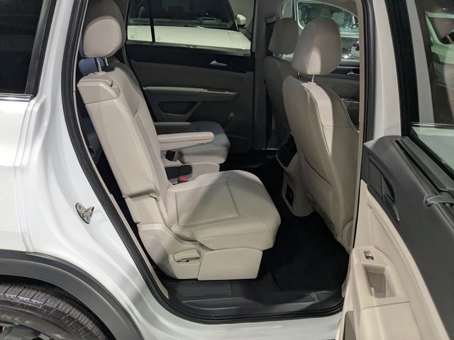 2021 Volkswagen Atlas V6 SEL 4Motion | Lake Forest IL | Executive Motor Carz