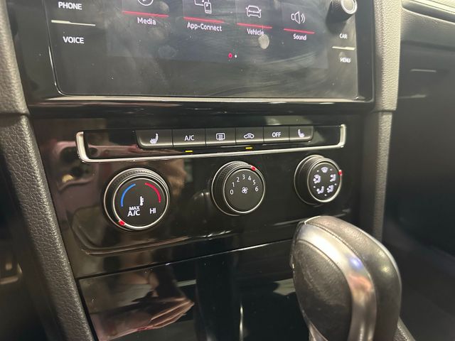 2021 Volkswagen Golf GTI 2.0T SE | Irving, Texas | Hopper Motorplex 2021 Volkswagen Golf GTI 2.0T SE | Irving, Texas | Hopper Motorplex