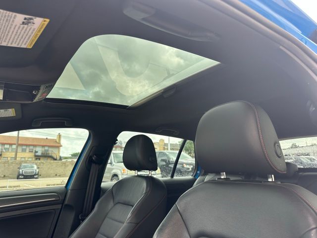 2021 Volkswagen Golf GTI 2.0T SE 