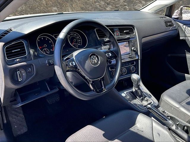 2021 Volkswagen Golf TSI
