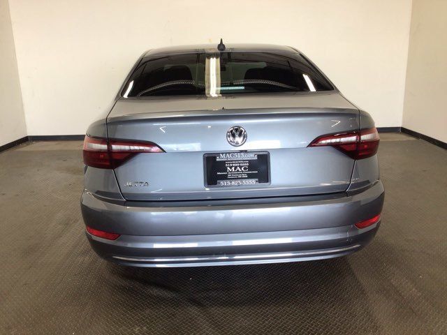 2021 Volkswagen Jetta R-Line