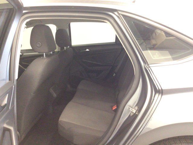2021 Volkswagen Jetta R-Line