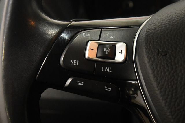 2021 Volkswagen Passat R-Line | Branford, CT | Sound Auto Wholesalers