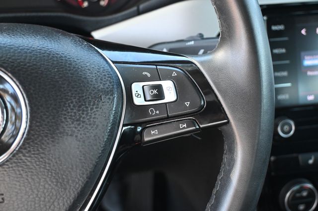 2021 Volkswagen Passat SE