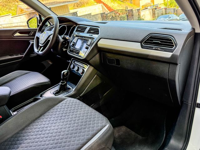 2021 Volkswagen Tiguan S - 3RD ROW | Agoura Hills, CA | SoCal Auto Group 2021 Volkswagen Tiguan S - 3RD ROW | Agoura Hills, CA | SoCal Auto Group