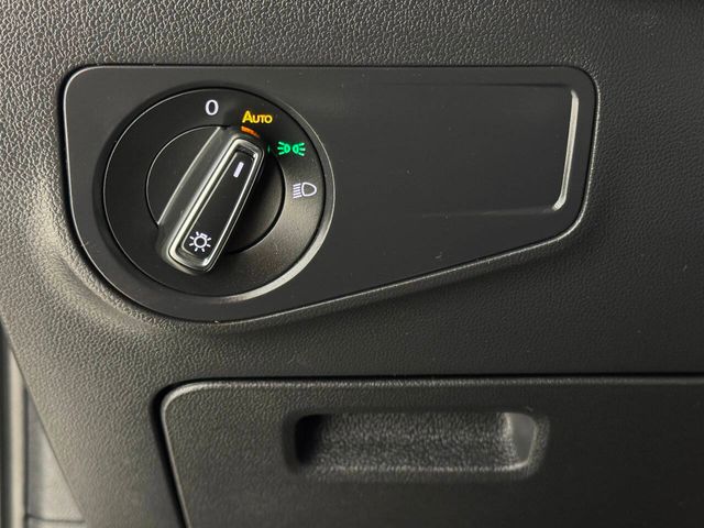 2021 Volkswagen Tiguan SE 4dr SUV | Houston, TX | Houston Auto Credit 2021 Volkswagen Tiguan SE 4dr SUV | Houston, TX | Houston Auto Credit