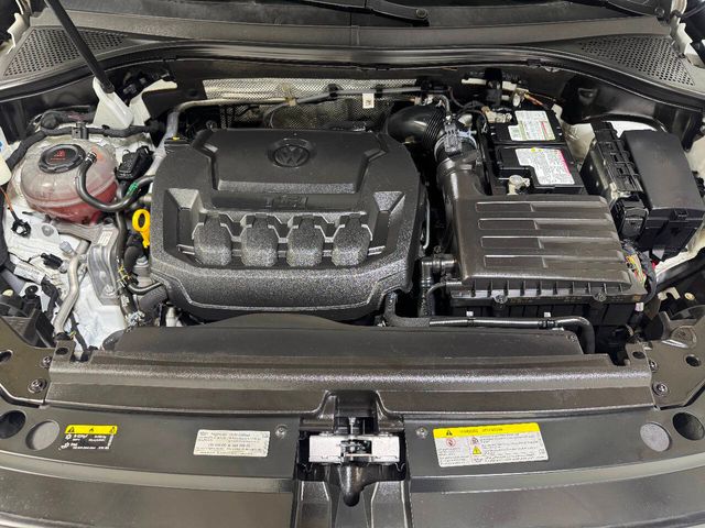 2021 Volkswagen Tiguan SE 4dr SUV | Houston, TX | Houston Auto Credit 2021 Volkswagen Tiguan SE 4dr SUV | Houston, TX | Houston Auto Credit