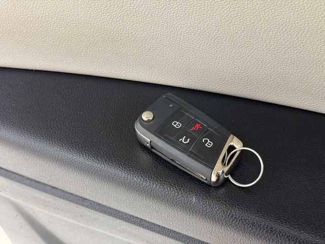 2021 Volkswagen Tiguan SE 4dr SUV | Houston, TX | Houston Auto Credit 2021 Volkswagen Tiguan SE 4dr SUV | Houston, TX | Houston Auto Credit