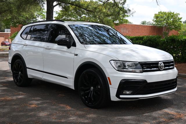 2021 Volkswagen Tiguan SE R-Line Black