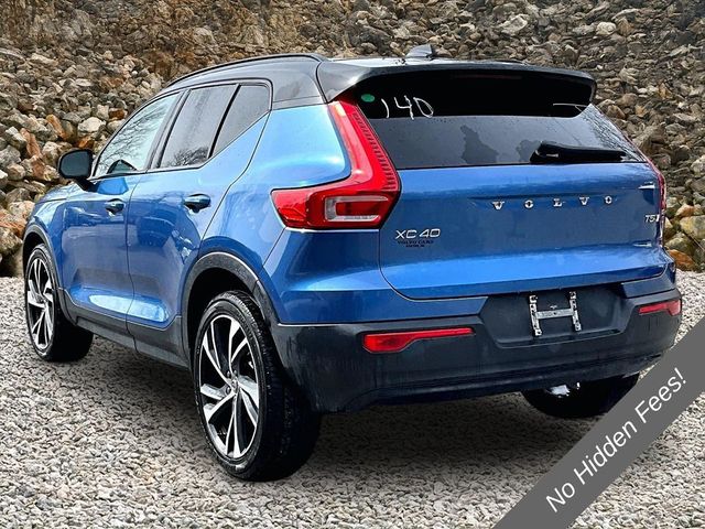 2021 Volvo XC40 T5 R-Design