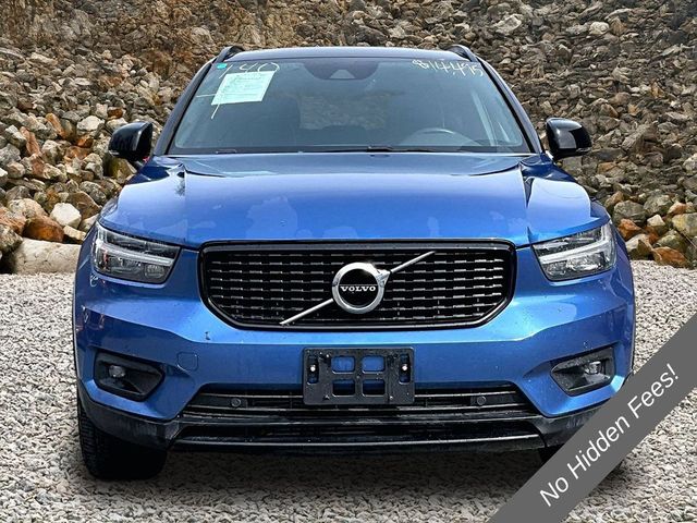 2021 Volvo XC40 T5 R-Design
