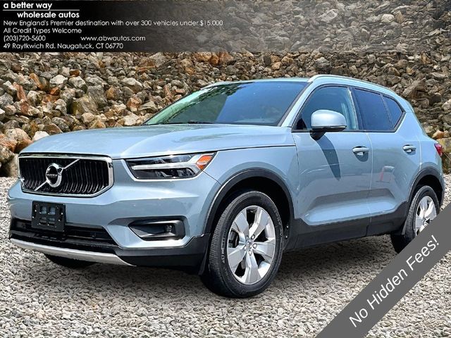 2021 Volvo XC40