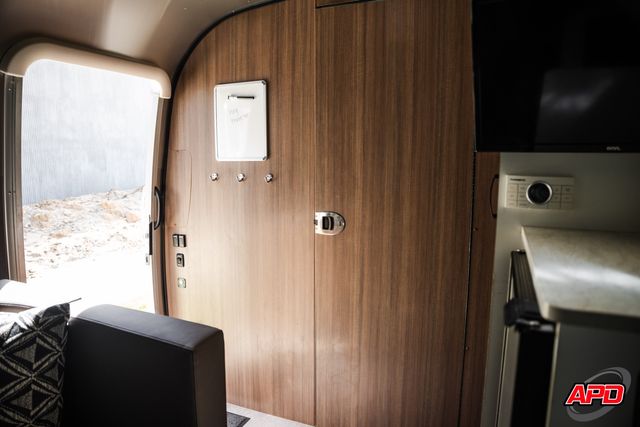 2022 Airstream 22FB Caravel