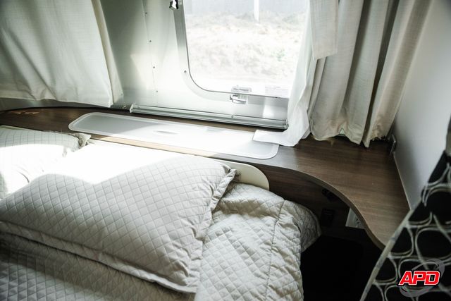 2022 Airstream 22FB Caravel