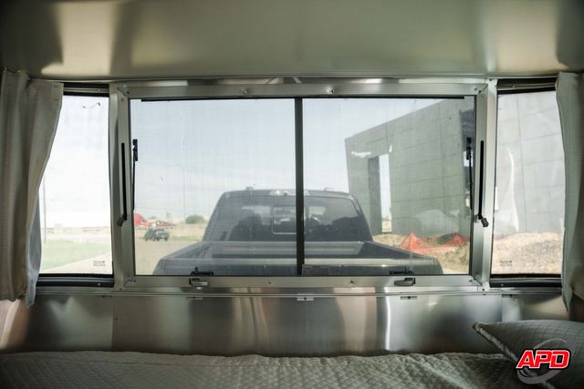 2022 Airstream 22FB Caravel