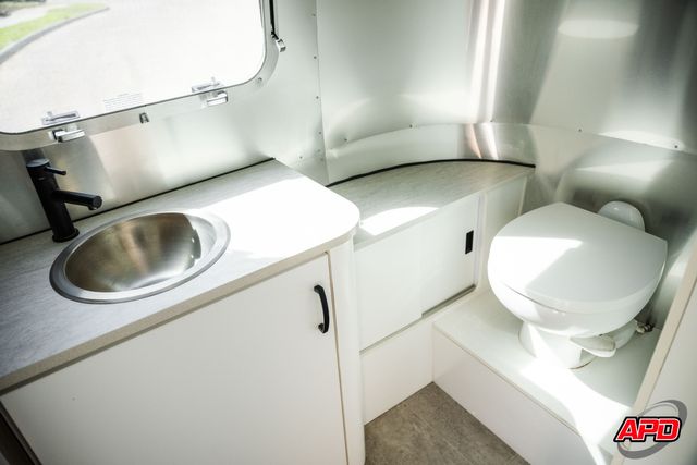 2022 Airstream 22FB Caravel 2022 Airstream 22FB Caravel