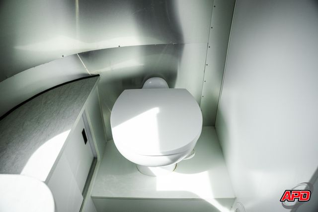 2022 Airstream 22FB Caravel