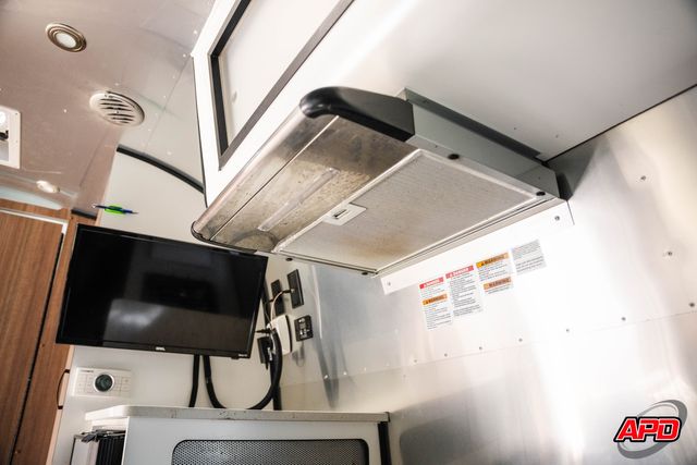 2022 Airstream 22FB Caravel