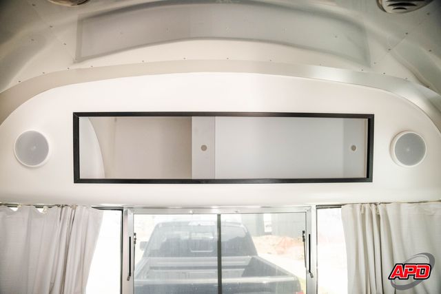 2022 Airstream 22FB Caravel