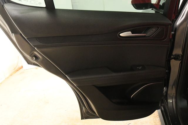 2022 Alfa Romeo Stelvio Sprint | Branford, CT | Sound Auto Wholesalers 2022 Alfa Romeo Stelvio Sprint | Branford, CT | Sound Auto Wholesalers