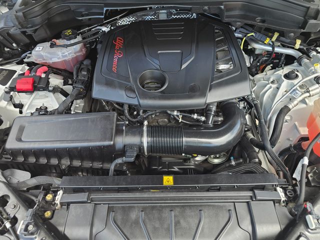 2022 Alfa Romeo Stelvio Sprint | Brownsville TX | English Motors 2022 Alfa Romeo Stelvio Sprint | Brownsville TX | English Motors