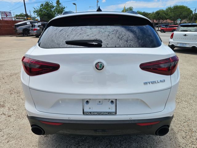 2022 Alfa Romeo Stelvio Sprint | Brownsville TX | English Motors 2022 Alfa Romeo Stelvio Sprint | Brownsville TX | English Motors