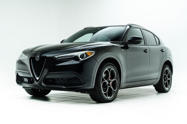 2022 Alfa Romeo Stelvio Ti awd | Carrollton, TX | Texas Hot Rides