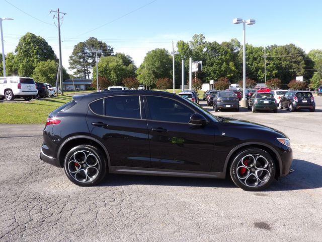 2022 Alfa Romeo Stelvio Ti | Dalton, GA | Paniagua Auto Mall 2022 Alfa Romeo Stelvio Ti | Dalton, GA | Paniagua Auto Mall