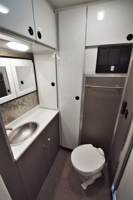 2022 Atc GAME CHANGER PRO TOYHAULER 2015 | Keller, TX | Complete Trailers of Texas 2022 Atc GAME CHANGER PRO TOYHAULER 2015 | Keller, TX | Complete Trailers of Texas