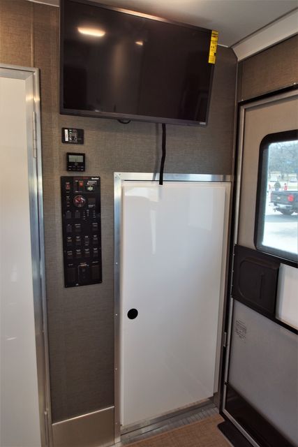 2022 Atc GAME CHANGER PRO TOYHAULER 2015 | Keller, TX | Complete Trailers of Texas 2022 Atc GAME CHANGER PRO TOYHAULER 2015 | Keller, TX | Complete Trailers of Texas