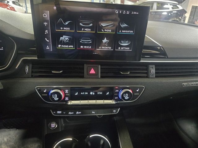 2022 Audi A4 quattro S line Prem Plus 45 TFSI