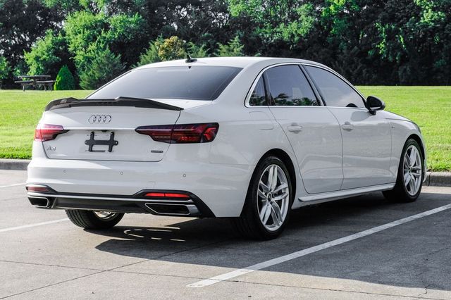 2022 Audi A4 quattro S line Prem Plus 45 TFSI