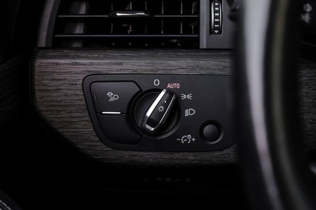 2022 Audi A4 quattro S line Prem Plus 45 TFSI