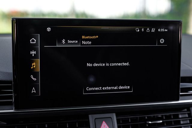 2022 Audi A4 quattro S line Prem Plus 45 TFSI