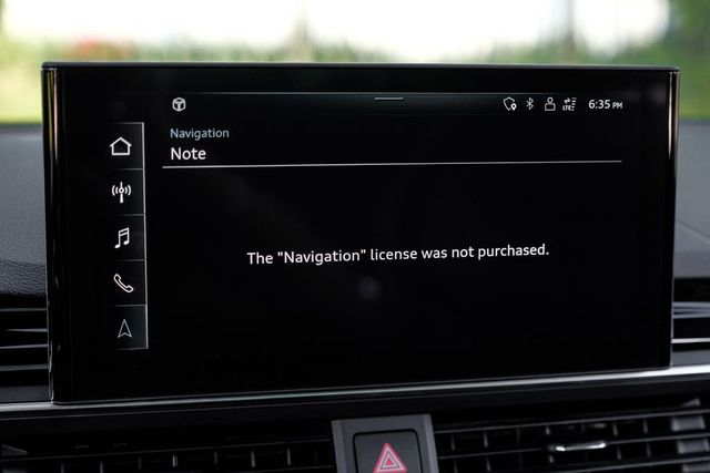 2022 Audi A4 quattro S line Prem Plus 45 TFSI
